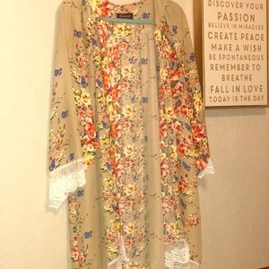 Floral Kimono with Chrochet Lace Trim